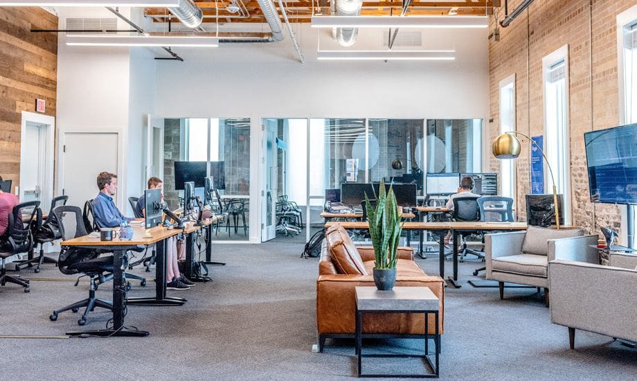 how to finance a start-up - start-up business office space